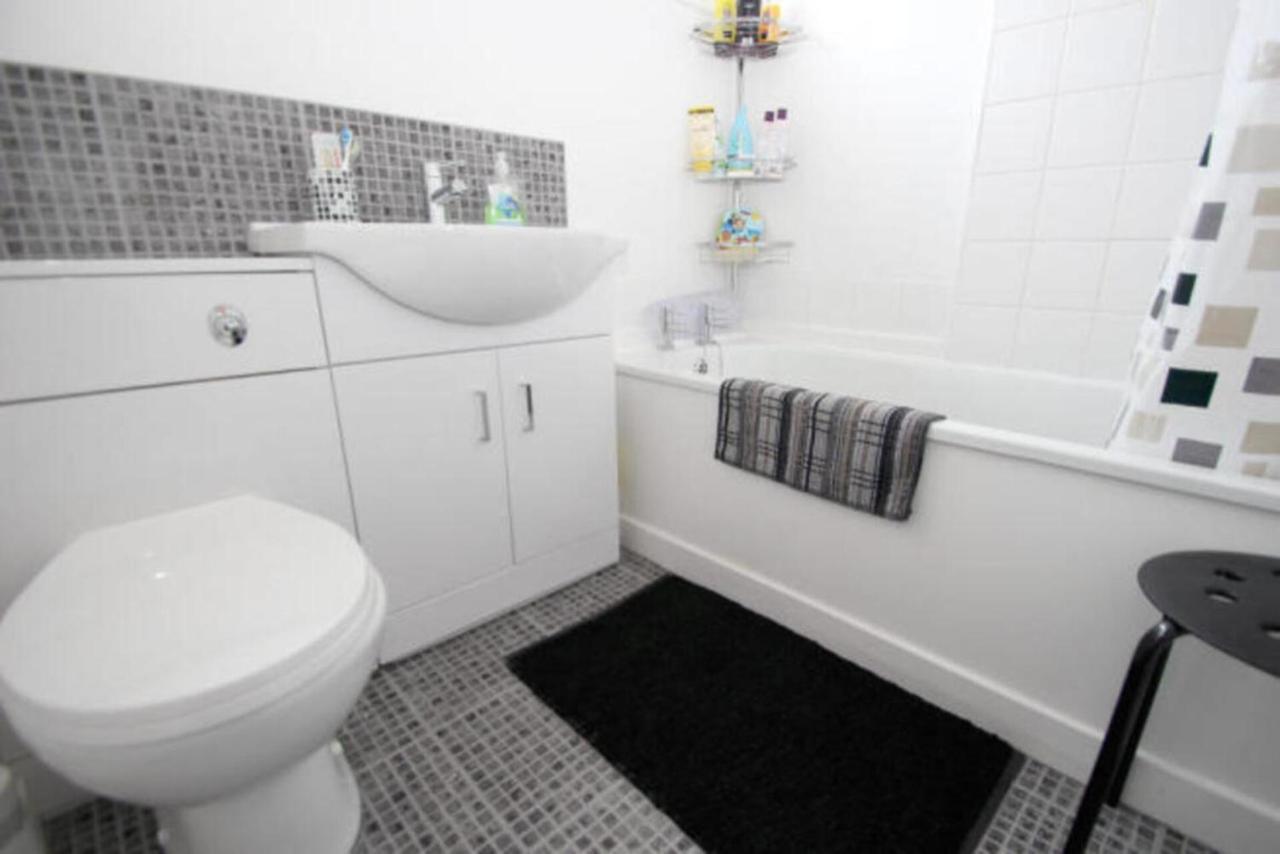 Cosy 2-Bed House In Kinlochbervie Villa Bagian luar foto