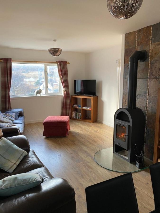 Cosy 2-Bed House In Kinlochbervie Villa Bagian luar foto